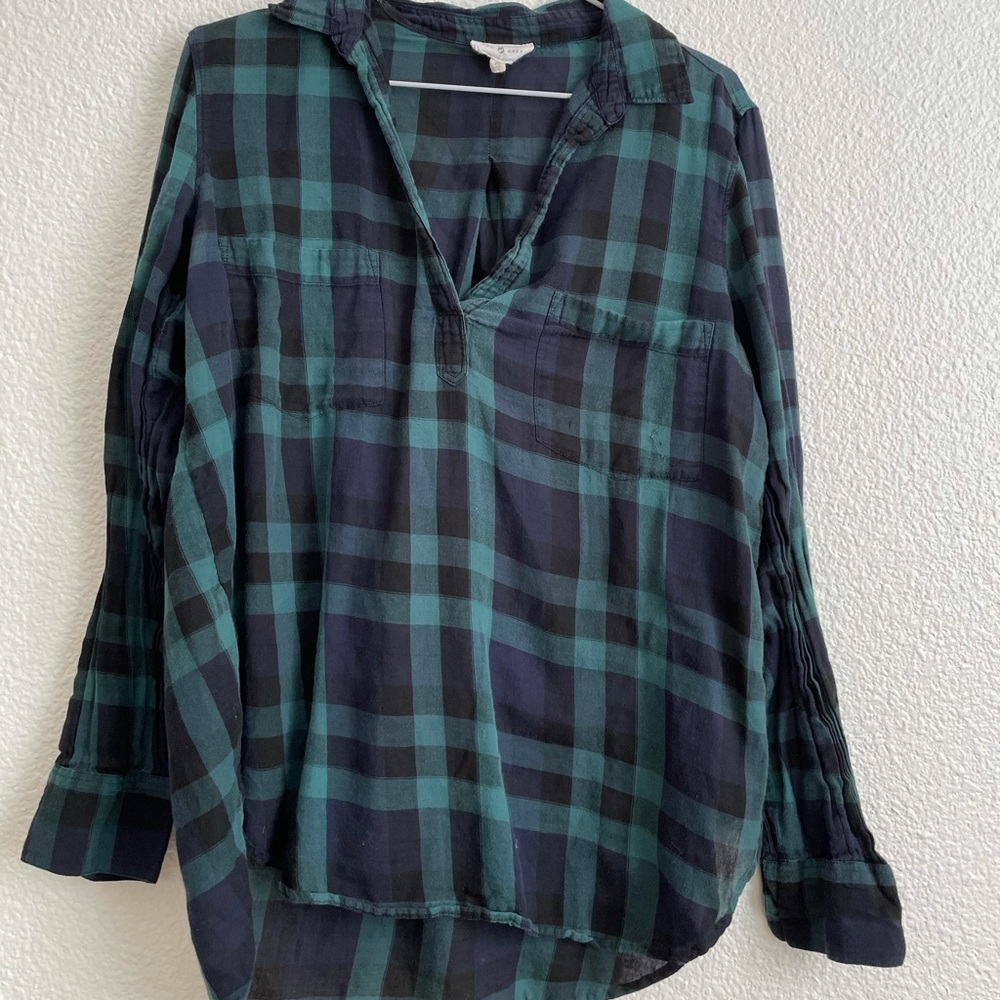 LOU & GREY Plaid blouse